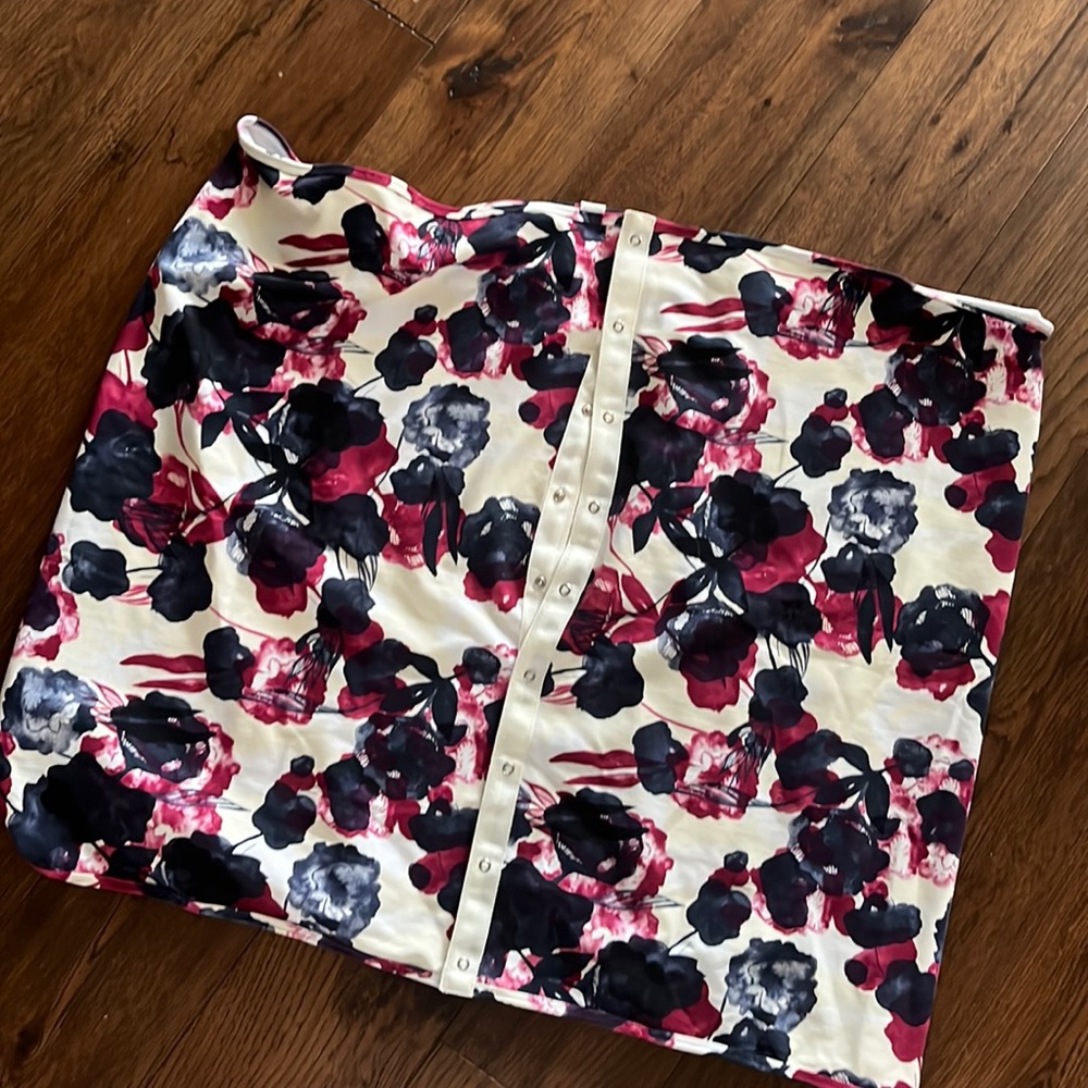 Lululemon Vinyasa scarf in floral ghost